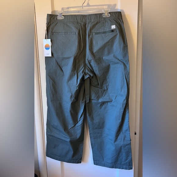 NWT Vuori Crop Wide Left Ripstop Pant XL - Picture 2 of 3